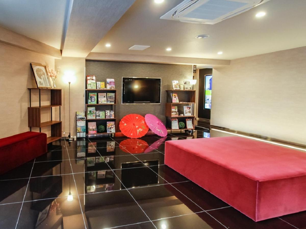 Hotel Livemax Kyoto Nijojo-Kita Exterior photo